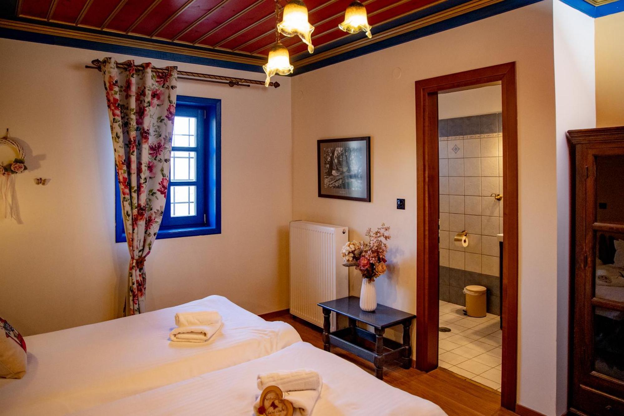 Arktouros Hotel Монодендри Экстерьер фото