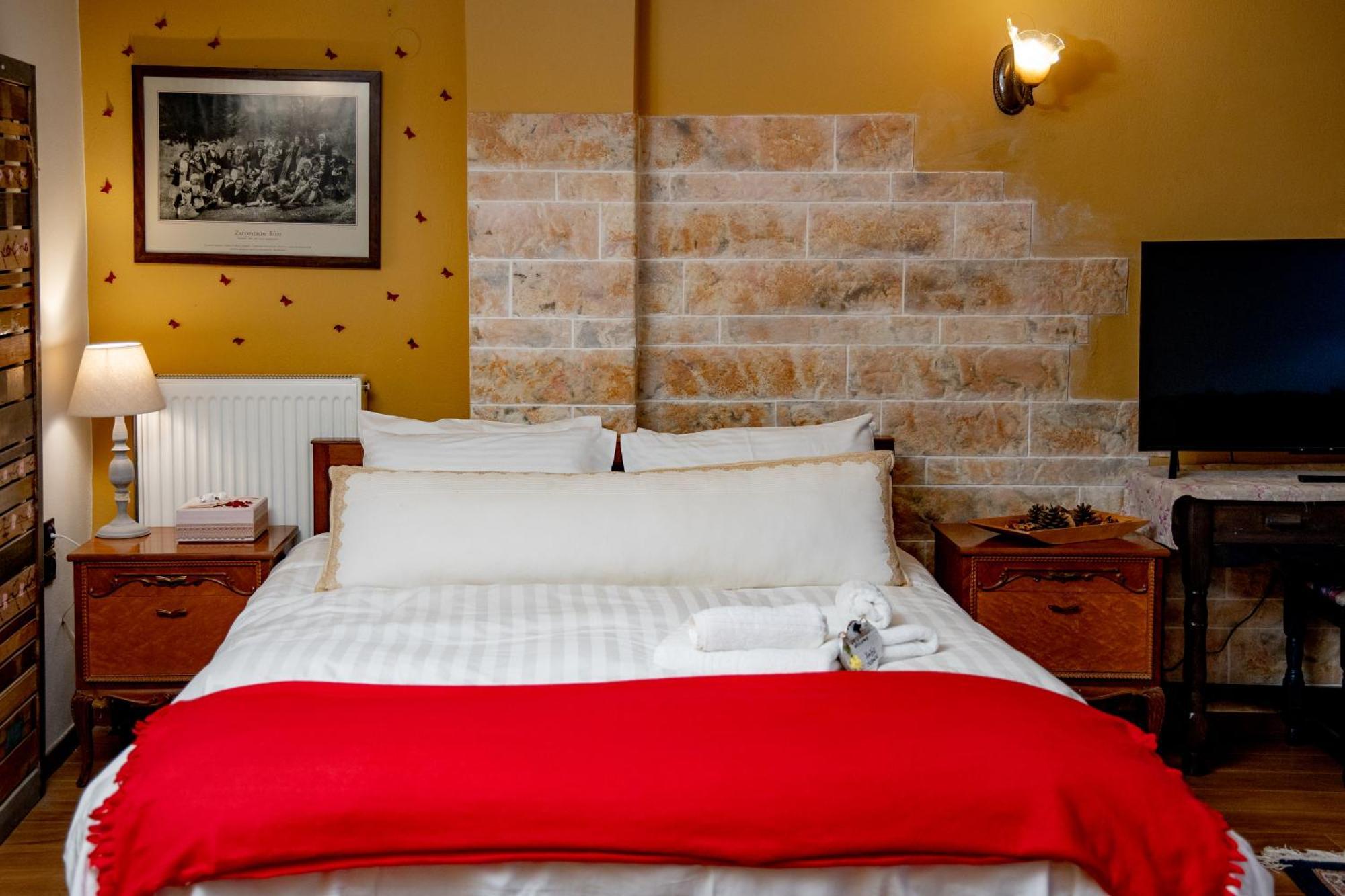 Arktouros Hotel Монодендри Экстерьер фото